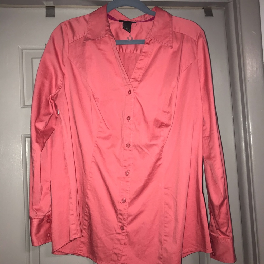 Salmon Top. MUST BE BUNDLED